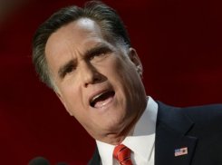Romney focuses on debate prep as Democrats gather
