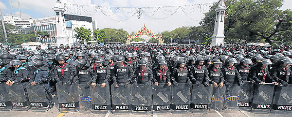 Беспорядки в Бангкоке ноябрь 2012