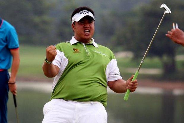 Kiradech Aphibarnrat screamed in delight after making a playoff putt to beat local teen-aged favourite Li Haotong and win the Shenzhen International on the European Tour.