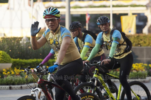 Prince, Princesses lead 'Bike for Dad' cyclists