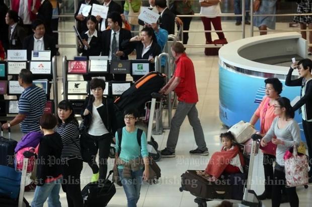 Αποτέλεσμα εικόνας για Foreign visitors spend most in Singapore
