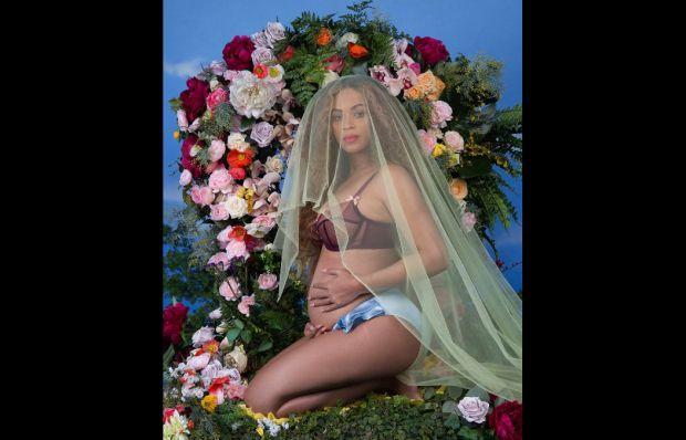 Pregnant Beyonce Breaks Instagram Record Bangkok Post Learning