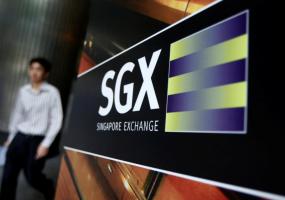 Singapore stocks hit near 3-week high on growth data