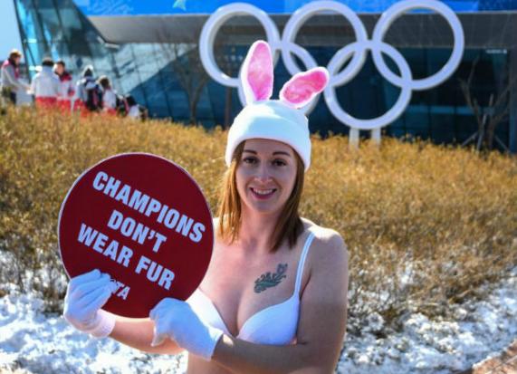 Naked bunny girl freezes tail off in Olympic fur protest