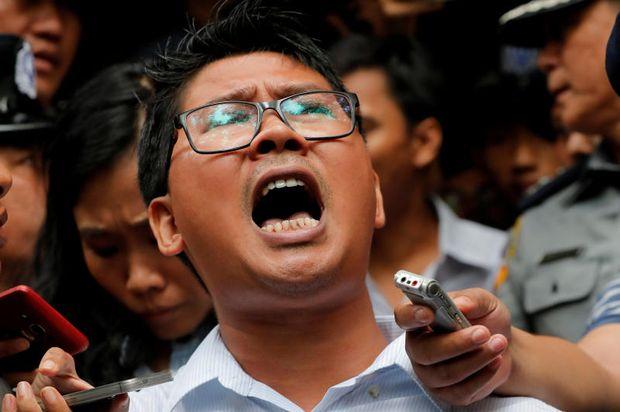 Myanmar Judge Jails Reuters Reporters For 7 Years Bangkok Post News 
